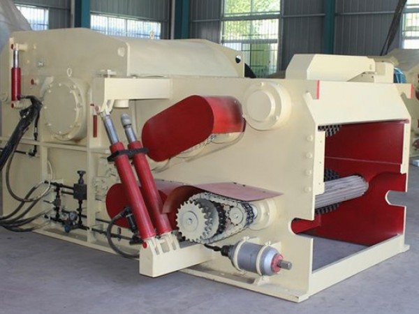 木材(cái)削片機