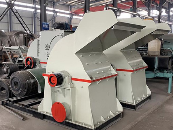 木材粉(fěn)碎機