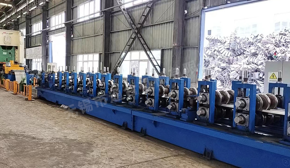 全自動公路護欄板（bǎn）生產線